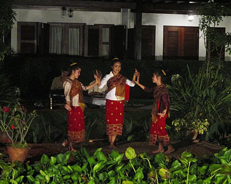 Sanctuary Hotel Luang Prabang Exterior photo